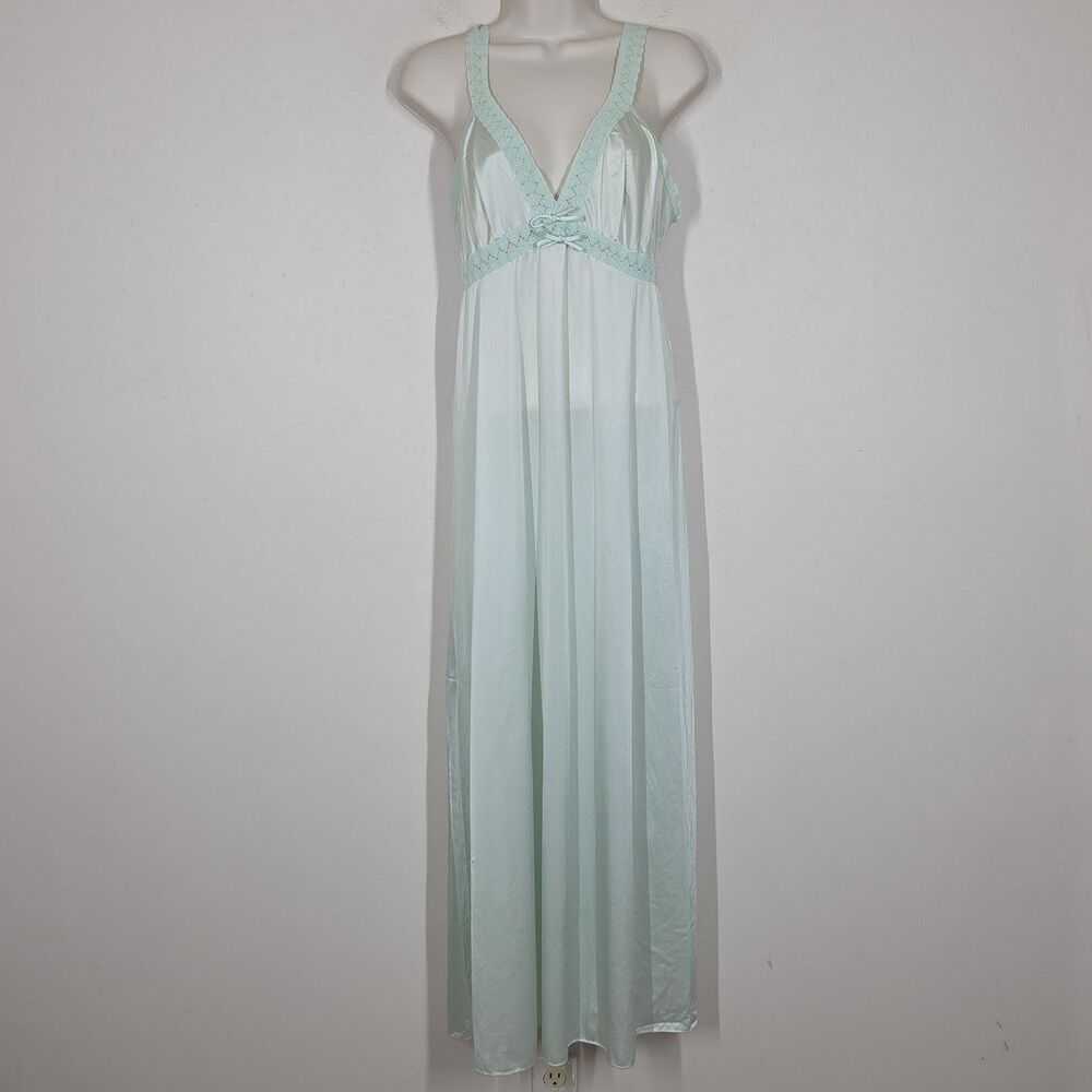 Vtg 70s Vanity Fair Pastel Mint Green Nylon Maxi Slip Dress Lace Trim 34 Fairy
